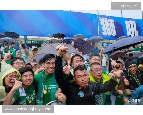 斗球体育app安卓版本免费下载，享受全方位的体育赛事直播和资讯